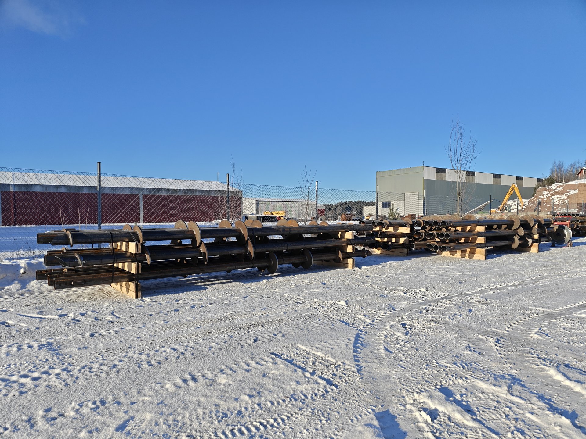 Ter&auml;spaaluja Paalupisteen varastolla Porvoossa